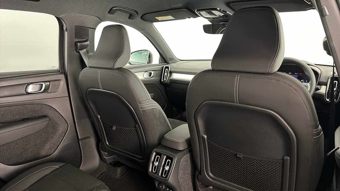 Used Volvo XC40 2025 for sale - 77532080: Photo 32