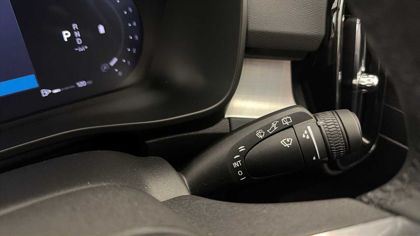 Used Volvo XC40 2025 for sale - 77532080: Photo 36