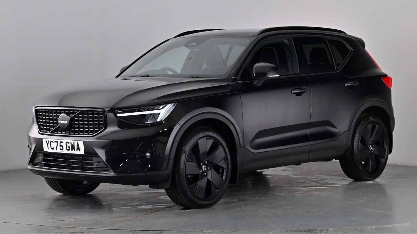 Used Volvo XC40 2025 for sale - 77532080: Photo 4