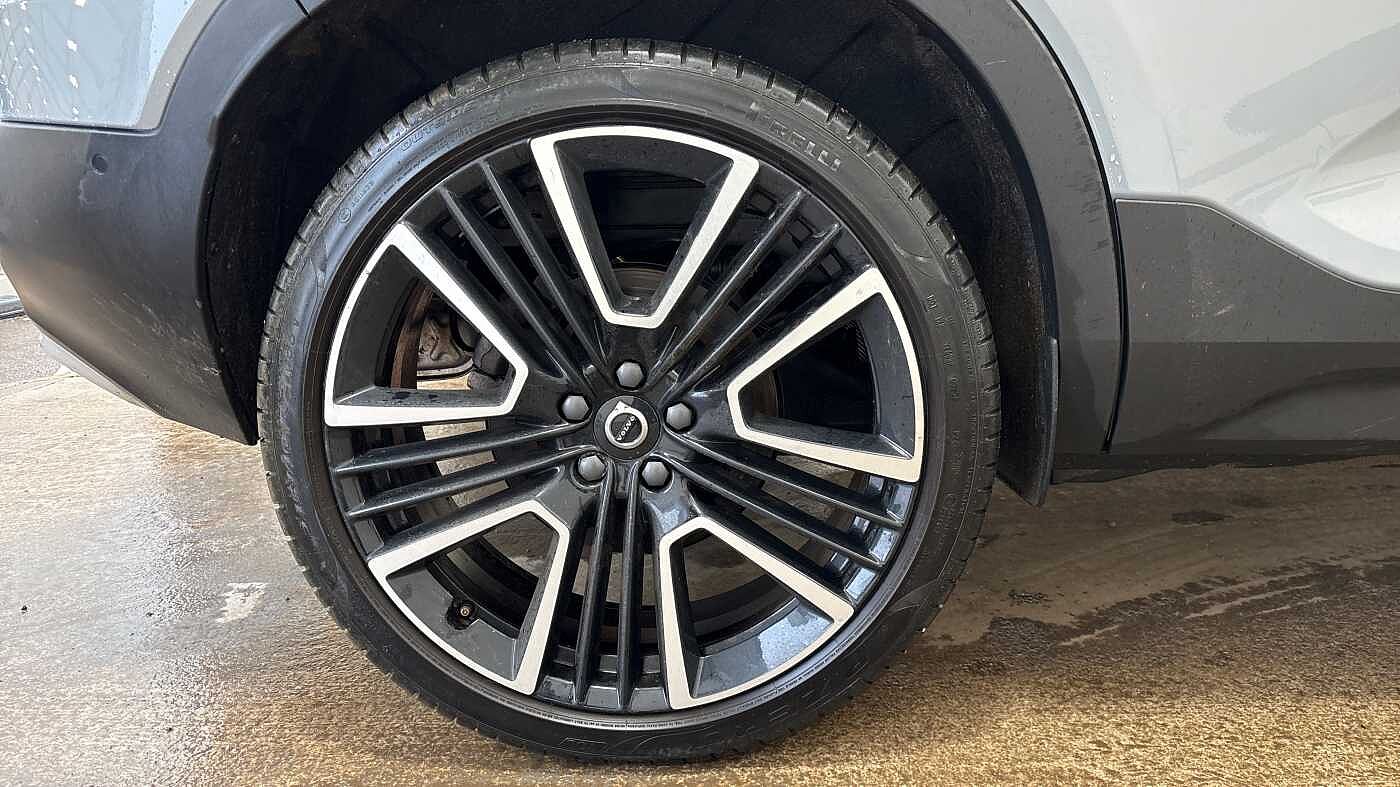 Used Volvo XC40 2025 for sale - 77702742: Photo 5