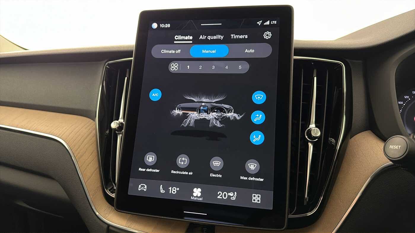 Used Volvo XC60 2026 for sale - 77434904: Photo 16