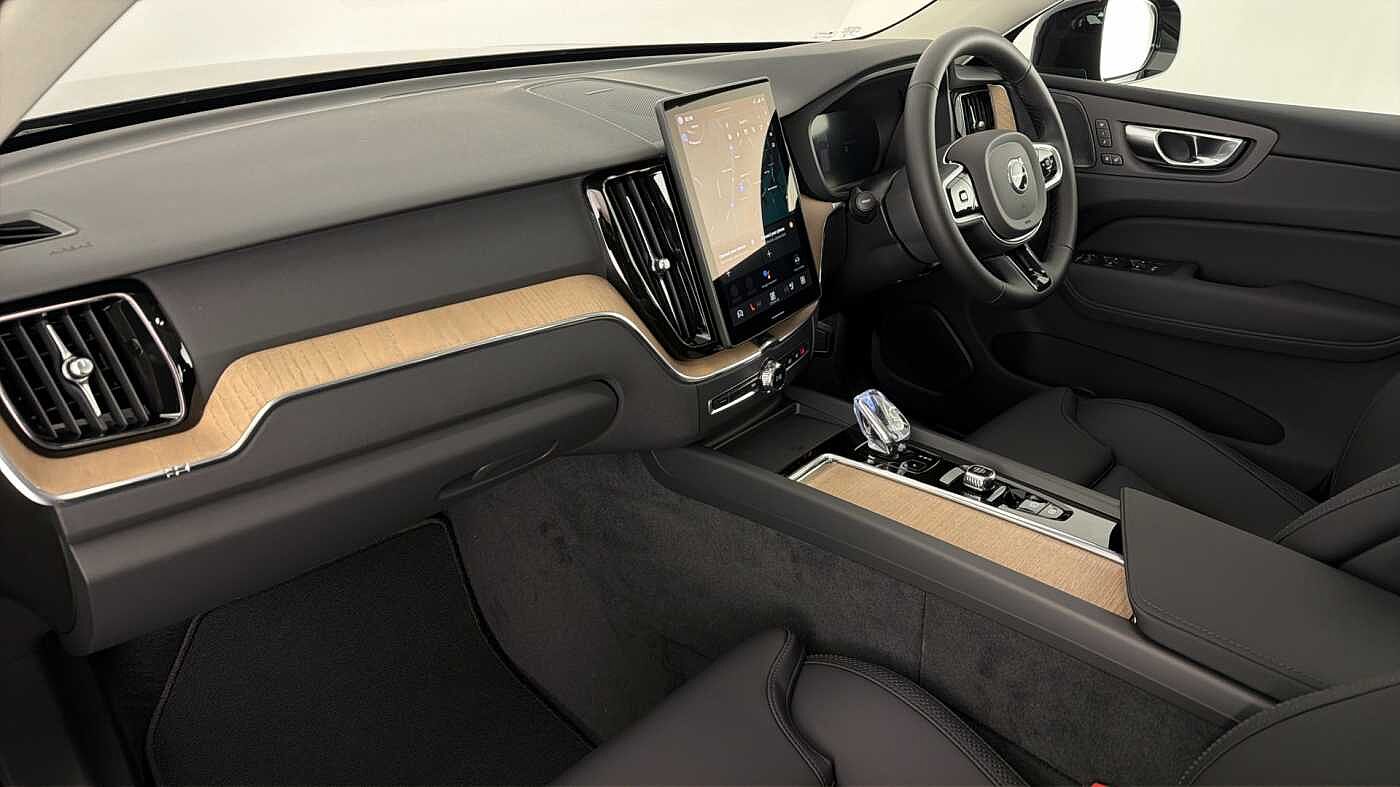 Used Volvo XC60 2026 for sale - 77434904: Photo 3