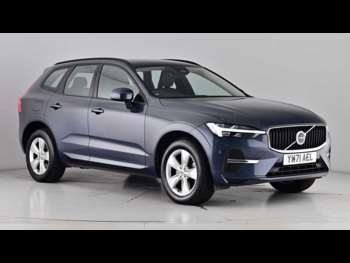 2022 - Momentum, B4 AWD mild hybrid Auto 5-Door
