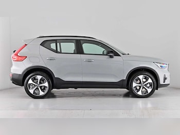 Used Volvo XC40 2026 for sale - 79446011: Photo