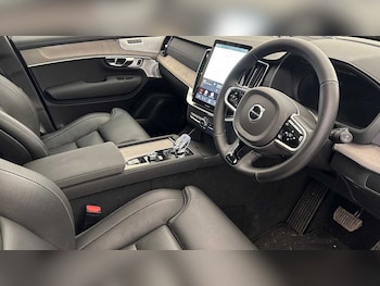 Used Volvo XC90 2025 for sale - 78596231: Photo