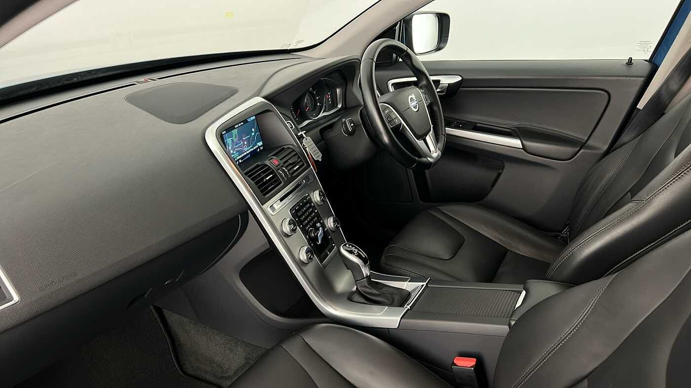 Used Volvo XC60 2016 for sale - 76568050: Photo 3