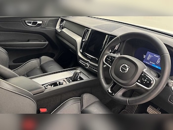 Used Volvo XC60 2021 for sale - 78778930: Photo