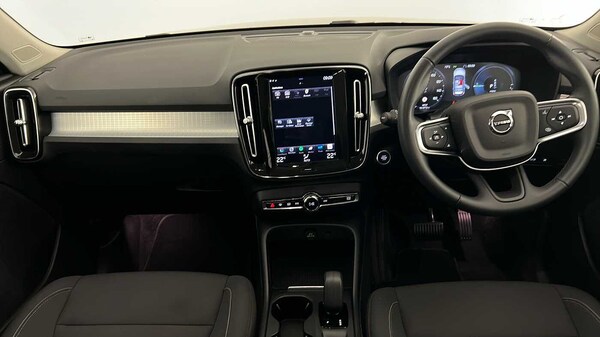 Used Volvo XC40 2022 for sale - 76344167: Photo 10