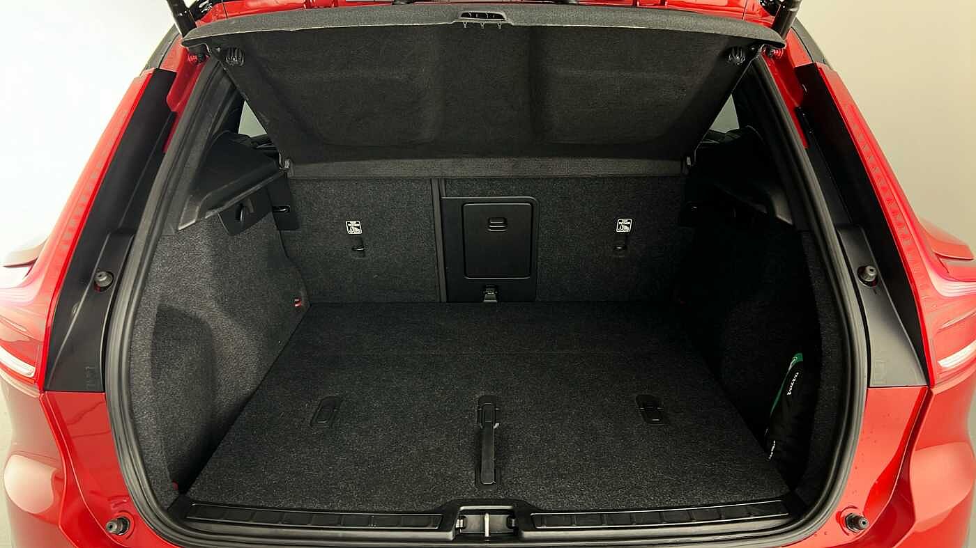 Used Volvo XC40 2021 for sale - 76556779: Photo 14