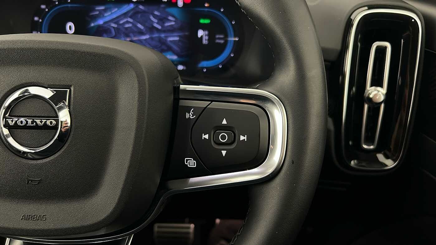 Used Volvo XC40 2021 for sale - 76556779: Photo 20