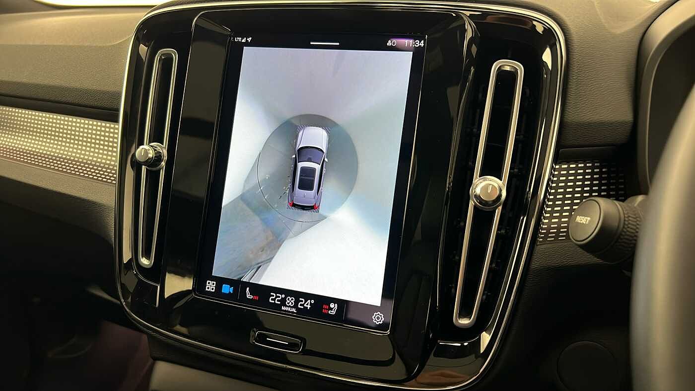 Used Volvo XC40 2021 for sale - 76556779: Photo 24