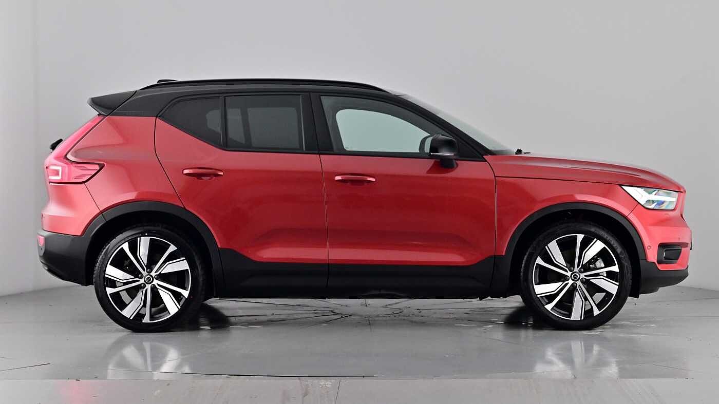 Used Volvo XC40 2021 for sale - 76556779: Photo 3