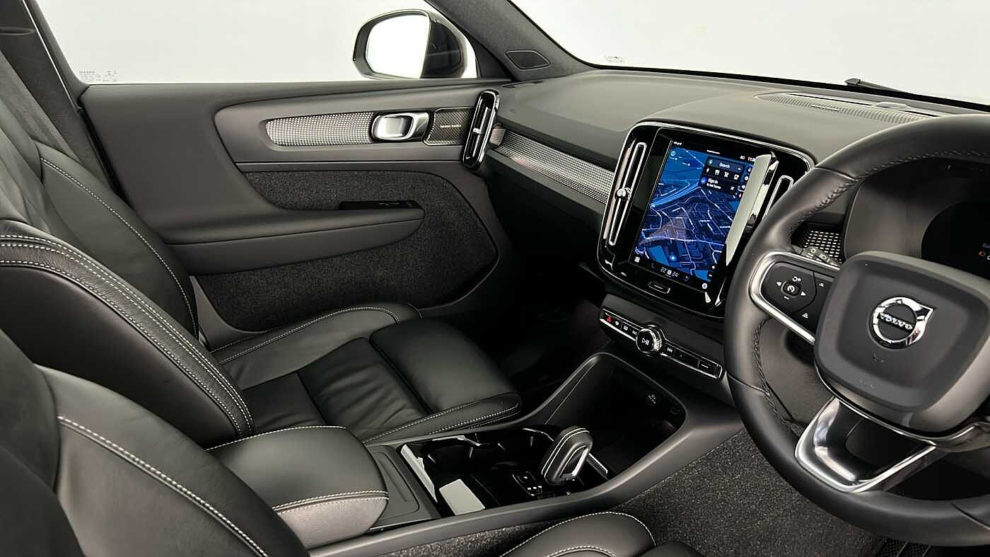 Used Volvo XC40 2021 for sale - 76556779: Photo 36