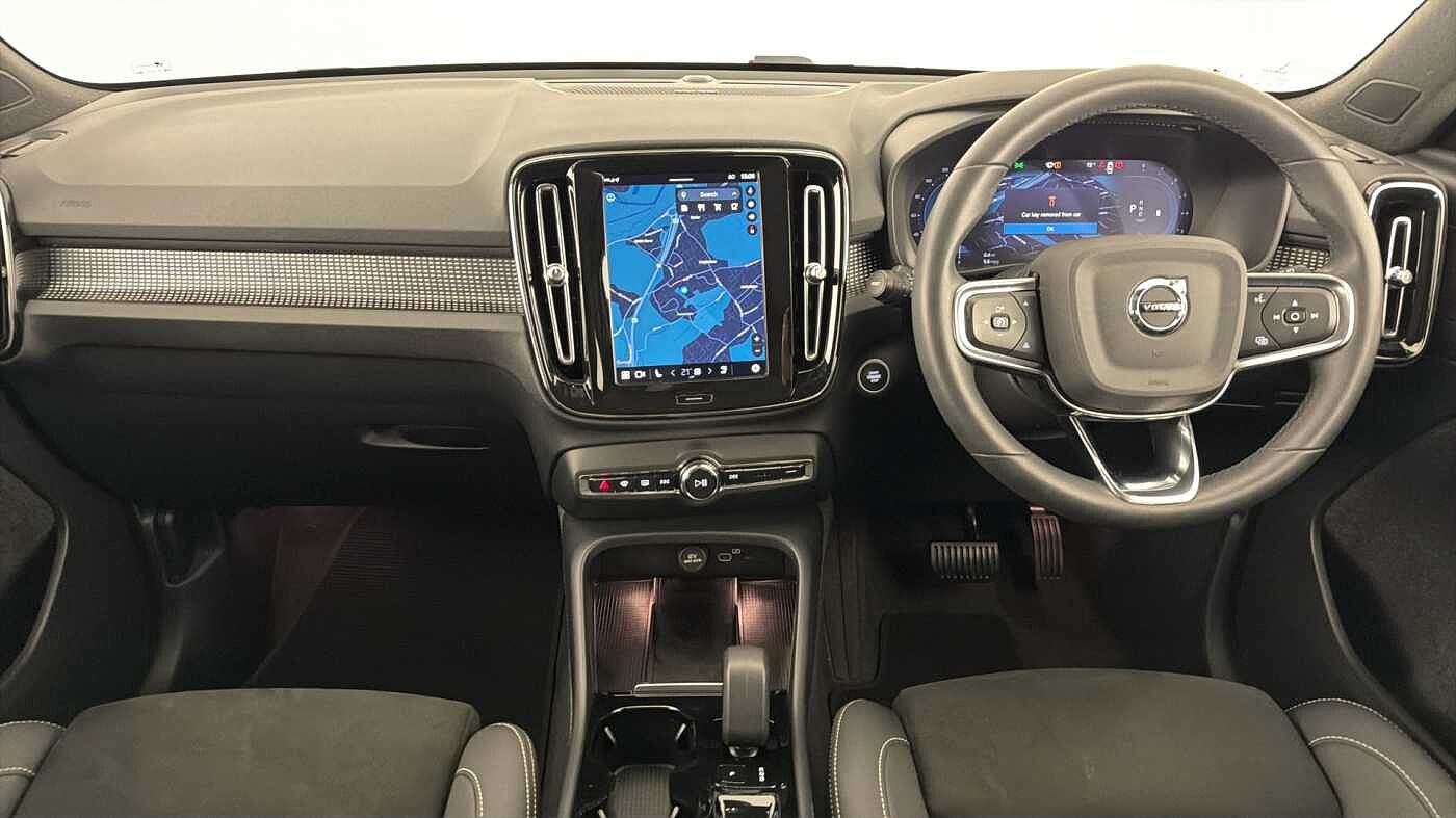 Used Volvo XC40 2023 for sale - 77312366: Photo 11