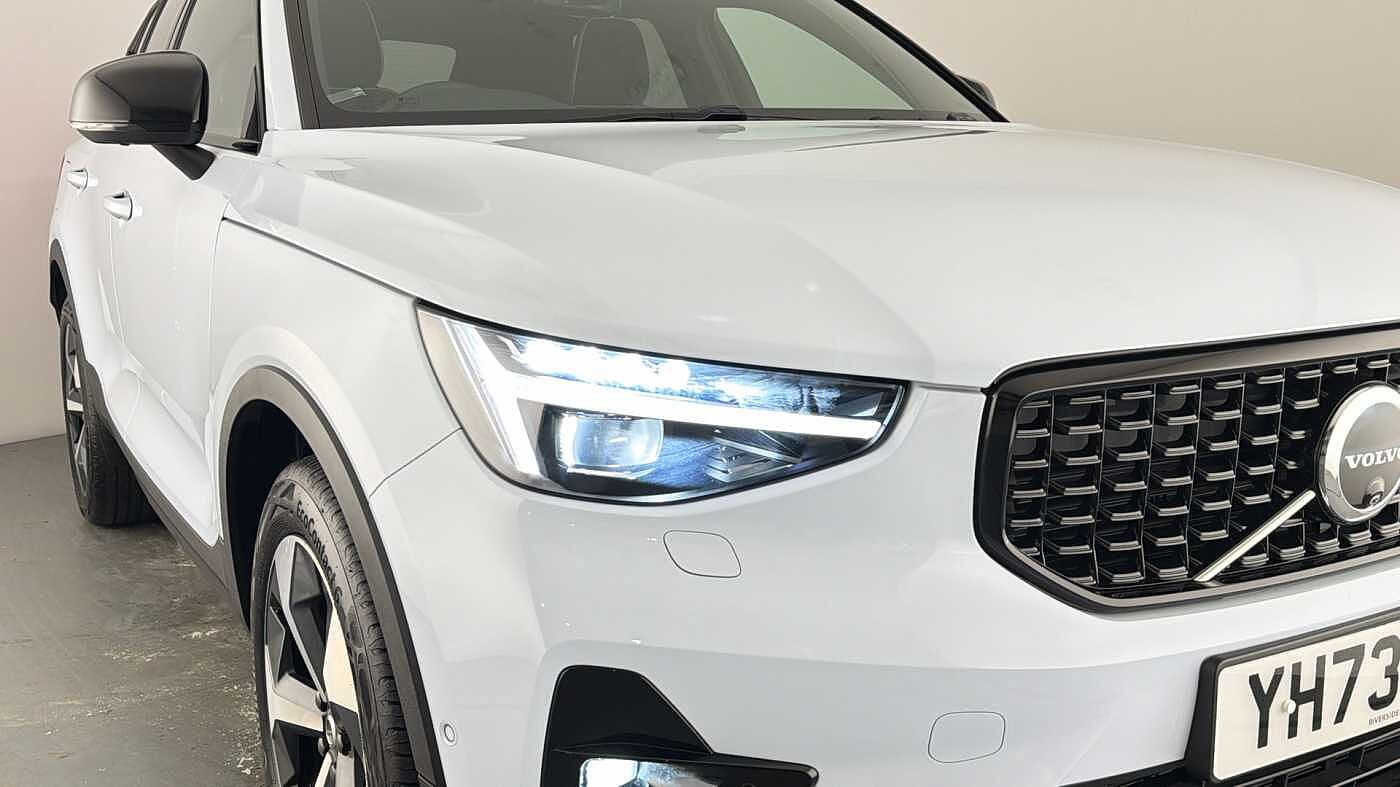 Used Volvo XC40 2023 for sale - 77312366: Photo 25