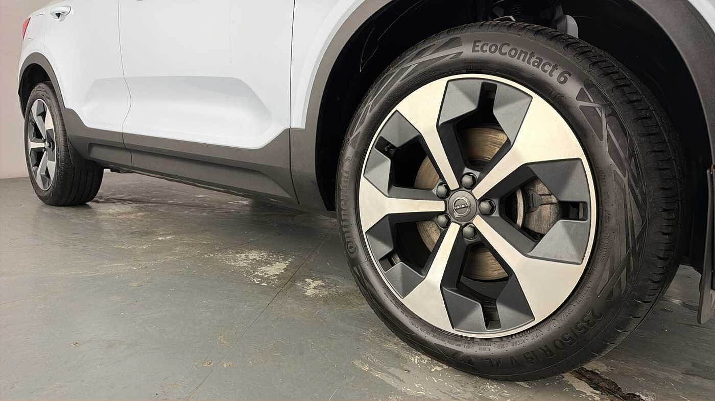 Used Volvo XC40 2023 for sale - 77312366: Photo 27