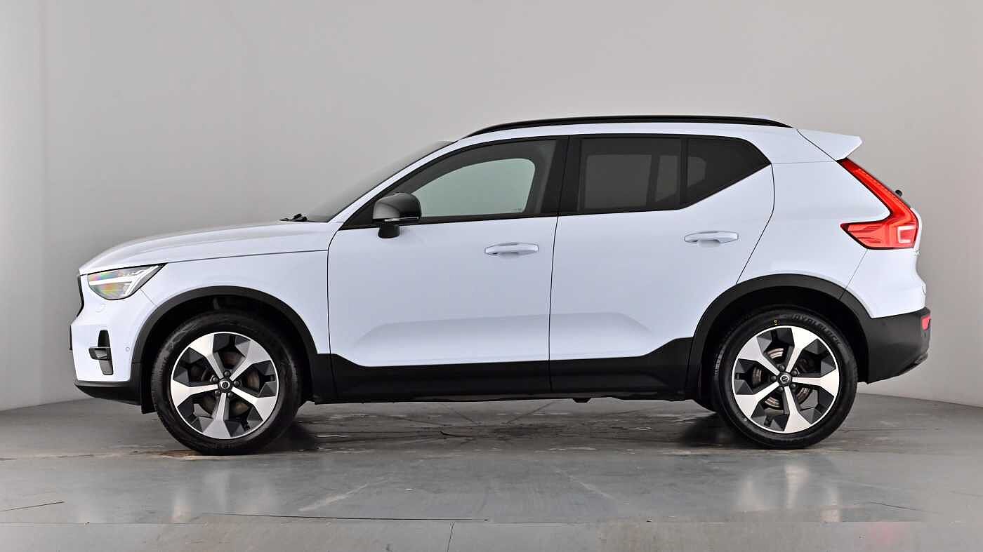 Used Volvo XC40 2023 for sale - 77312366: Photo 57