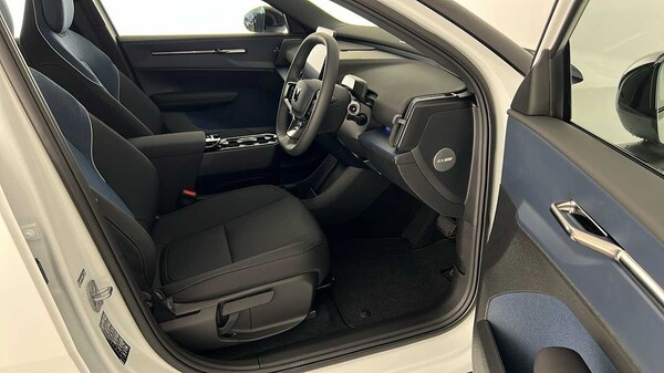 Used Volvo EX30 2025 for sale - 75652744: Photo 23