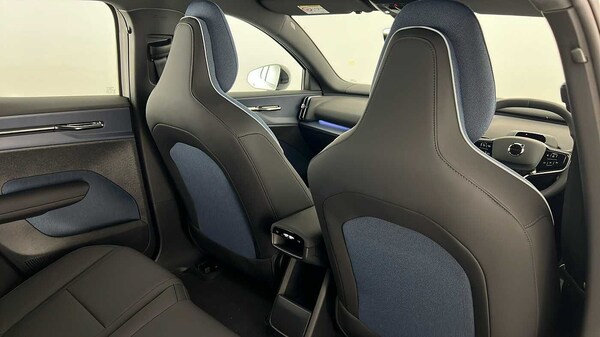 Used Volvo EX30 2025 for sale - 75652744: Photo 31