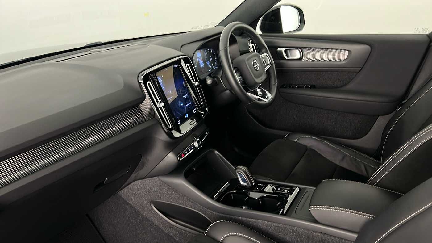 Used Volvo XC40 2021 for sale - 76507555: Photo 10