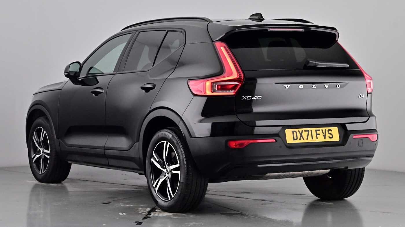 Used Volvo XC40 2021 for sale - 76507555: Photo 2