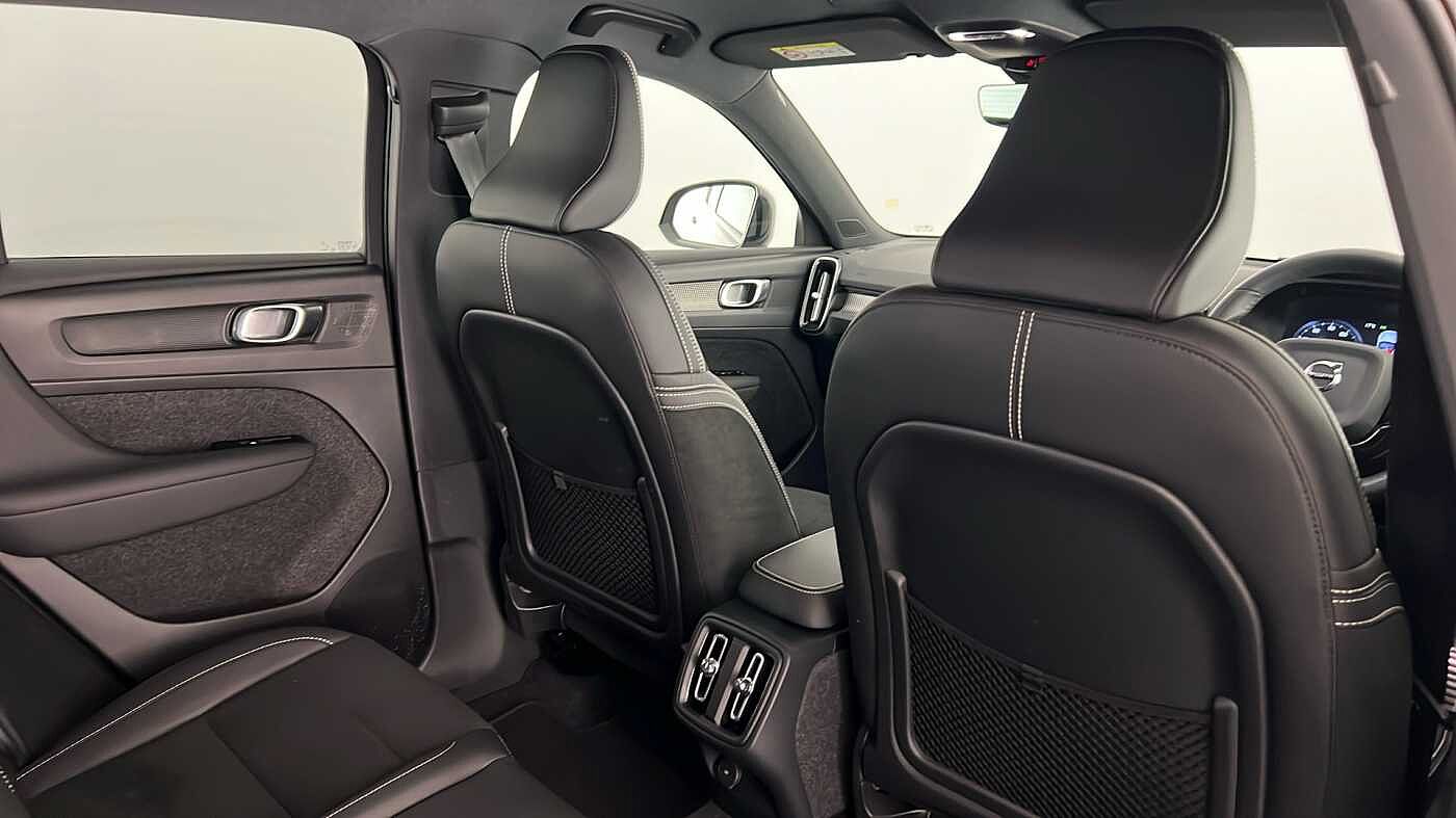 Used Volvo XC40 2021 for sale - 76507555: Photo 32