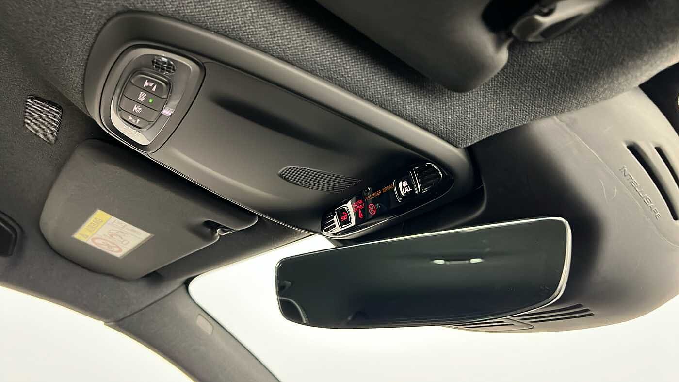 Used Volvo XC40 2021 for sale - 76507555: Photo 37