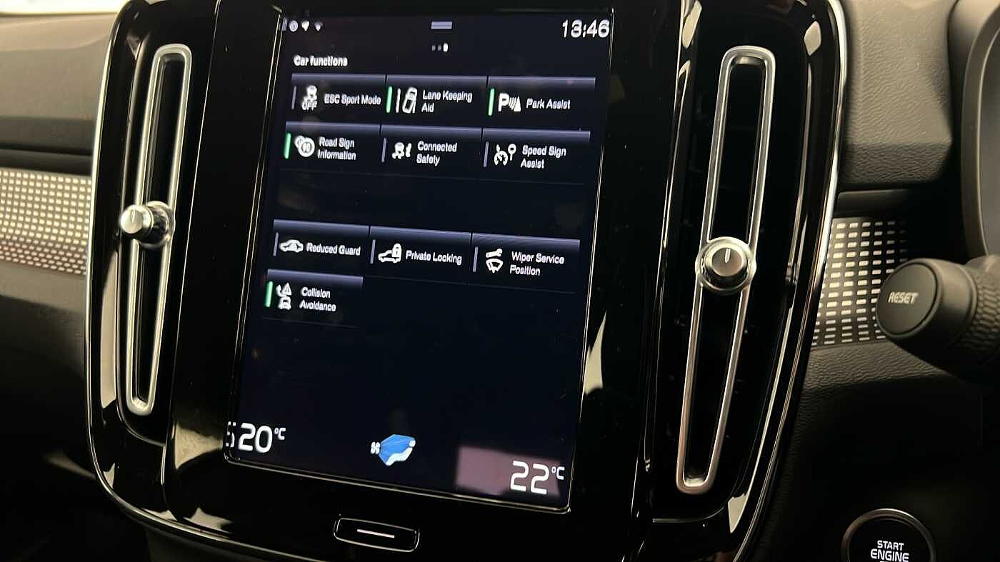 Used Volvo XC40 2021 for sale - 76507555: Photo 42