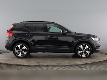 Used Volvo XC40 2021 for sale - 76344148: Photo
