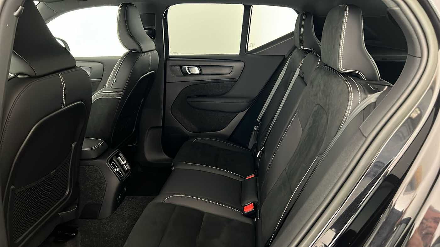 Used Volvo XC40 2022 for sale - 76664383: Photo 13