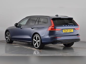 Used Volvo V60 2025 for sale - 79070953: Photo