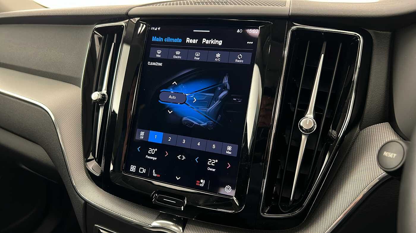 Used Volvo XC60 2023 for sale - 77745714: Photo 15