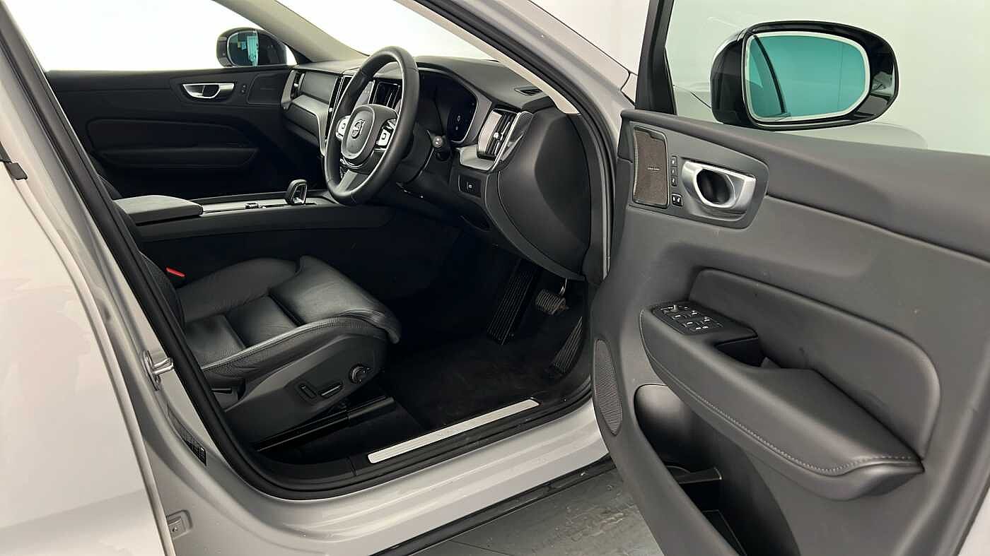 Used Volvo XC60 2023 for sale - 77745714: Photo 23