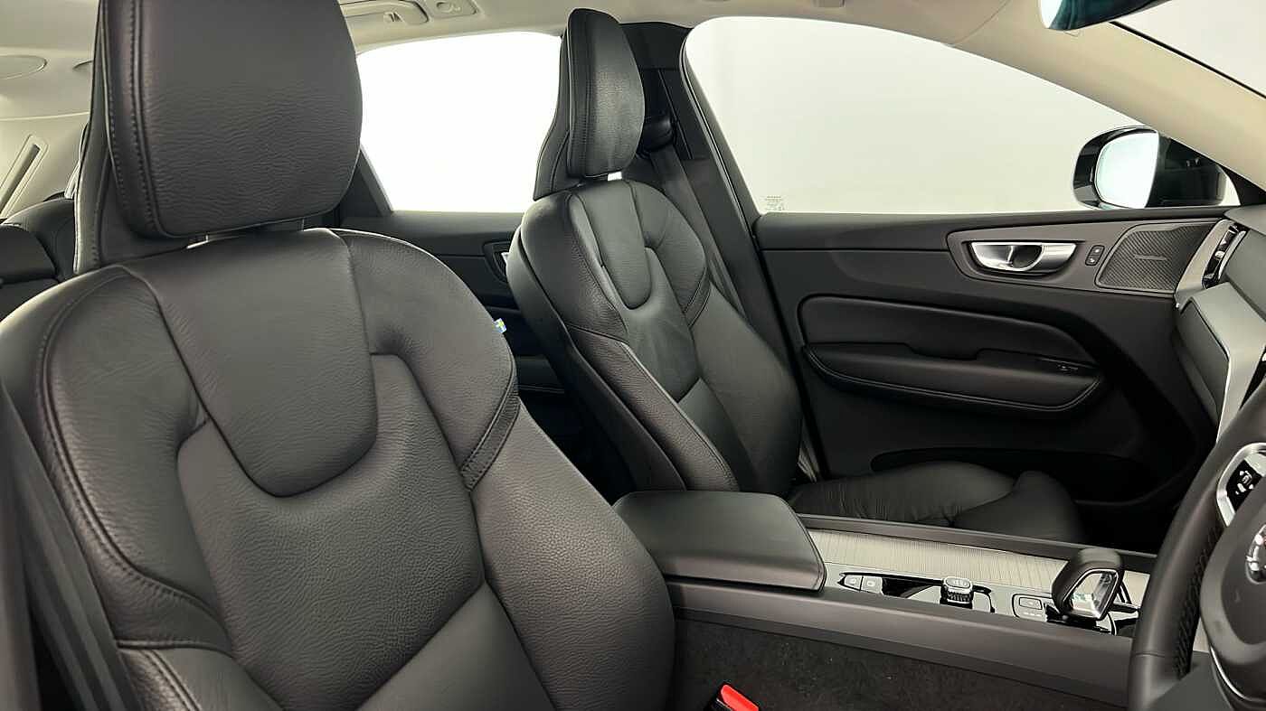 Used Volvo XC60 2023 for sale - 77745714: Photo 34