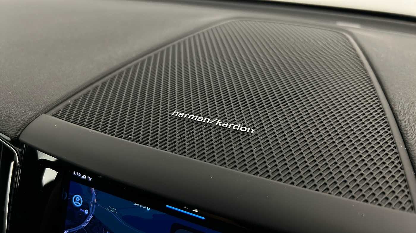 Used Volvo XC60 2023 for sale - 77745714: Photo 37