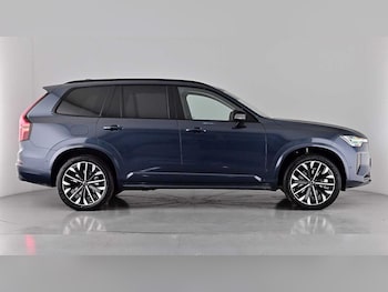 Used Volvo XC90 2025 for sale - 76312472: Photo