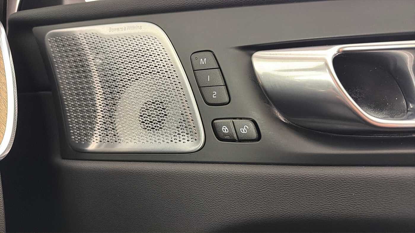 Used Volvo XC60 2025 for sale - 77483044: Photo 33