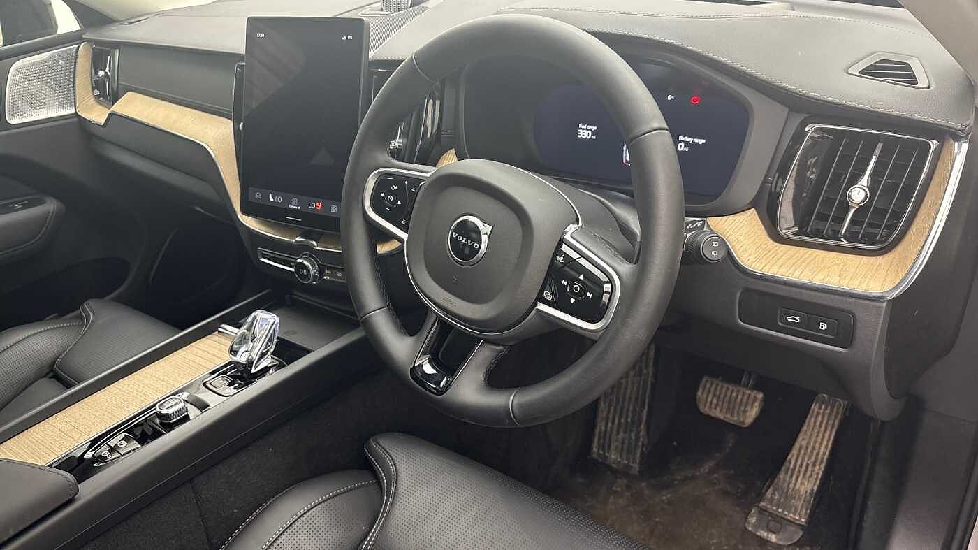 Used Volvo XC60 2025 for sale - 77483044: Photo 9