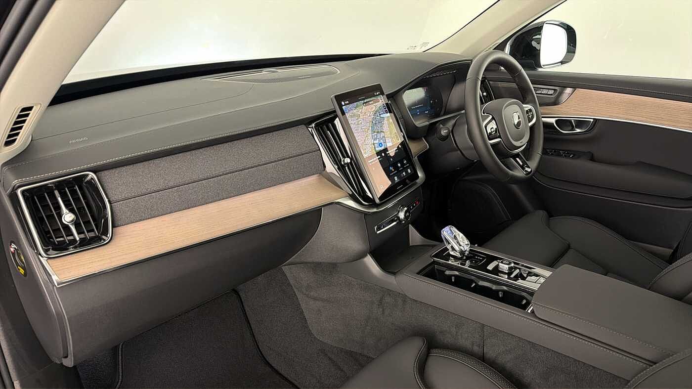 Used Volvo XC90 2025 for sale - 77592067: Photo 3