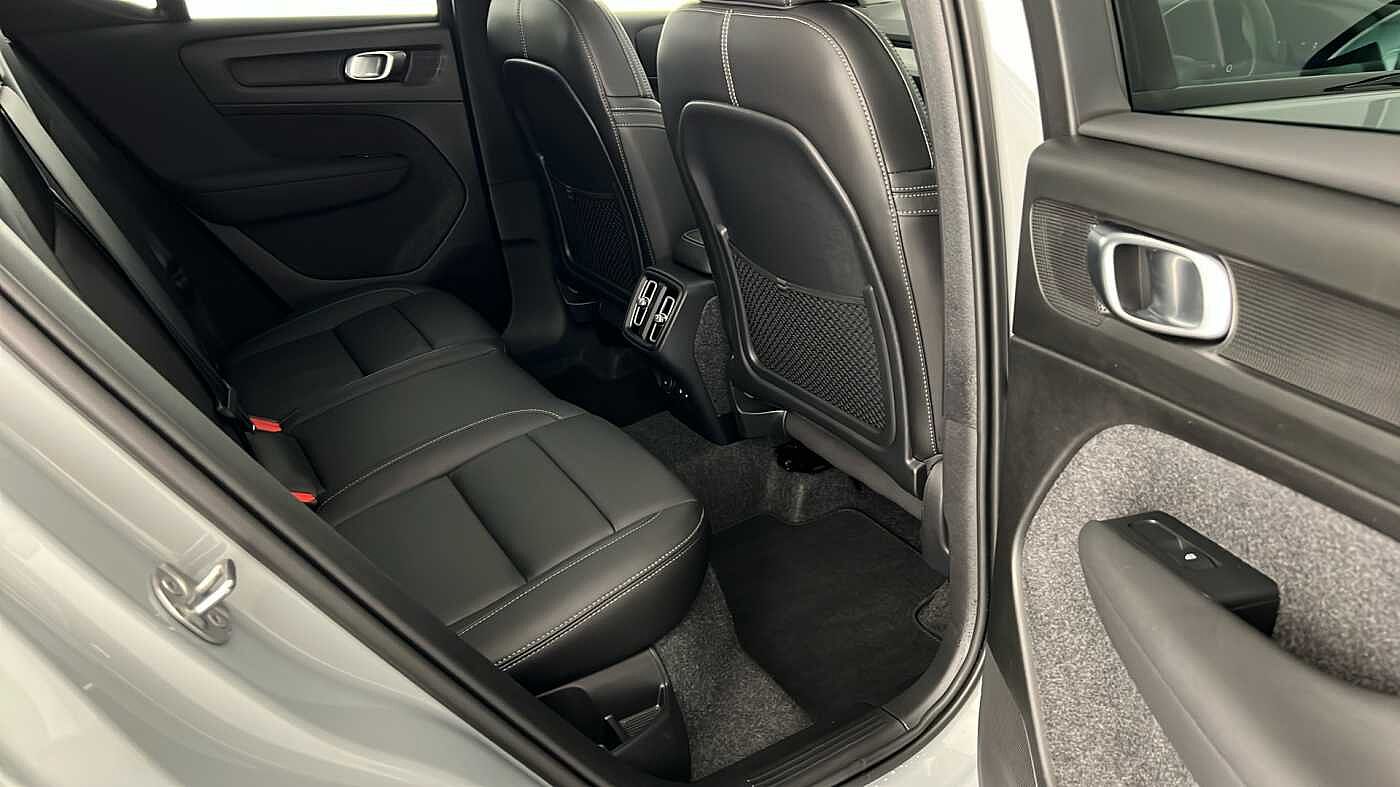 Used Volvo XC40 2025 for sale - 76780312: Photo 15