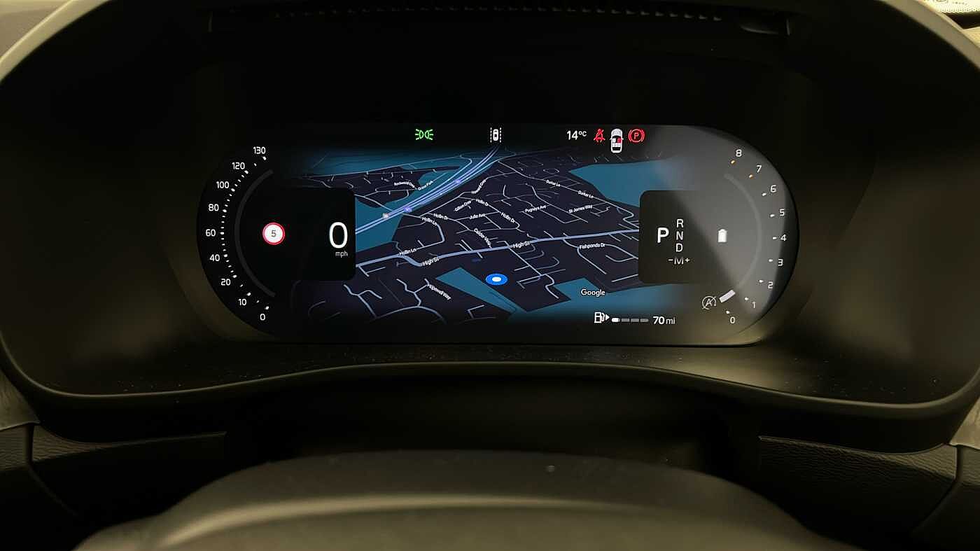 Used Volvo XC40 2025 for sale - 76780312: Photo 18