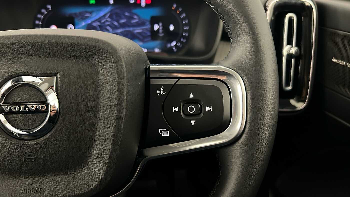 Used Volvo XC40 2025 for sale - 76780312: Photo 20