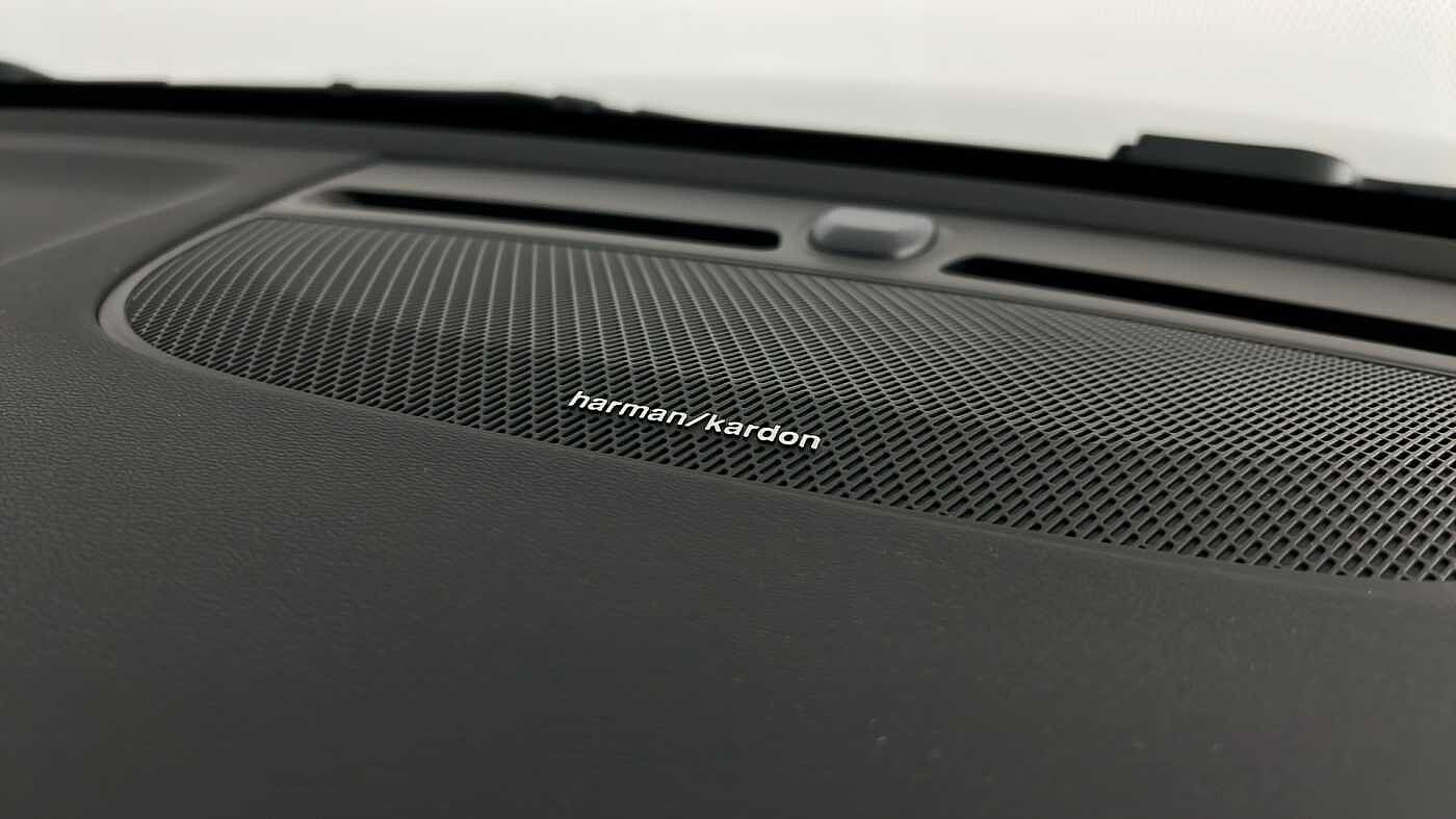 Used Volvo XC40 2025 for sale - 76780312: Photo 39