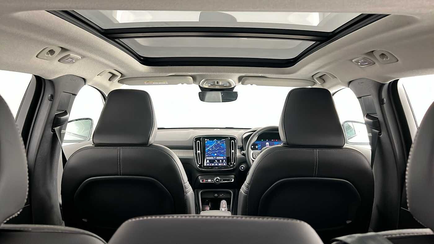 Used Volvo XC40 2025 for sale - 76780312: Photo 51