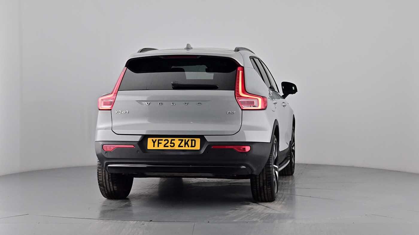 Used Volvo XC40 2025 for sale - 76780312: Photo 76