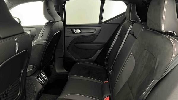 Used Volvo XC40 2024 for sale - 75481156: Photo 12