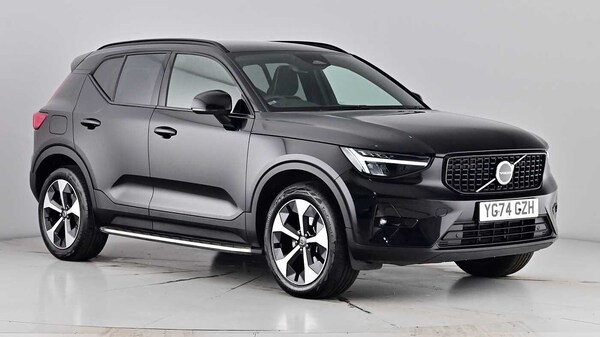 Used Volvo XC40 2024 for sale - 75481156: Photo 1