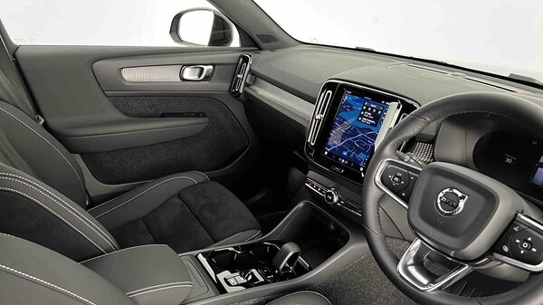 Used Volvo XC40 2024 for sale - 75481156: Photo 34