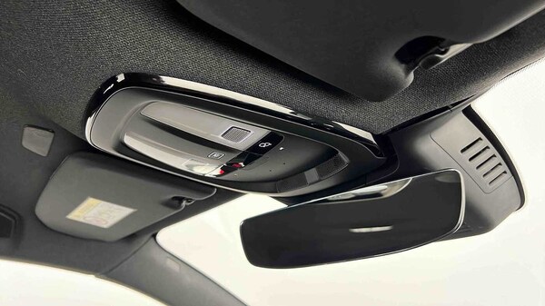 Used Volvo XC40 2024 for sale - 75481156: Photo 35