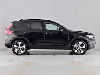 Used Volvo XC40 2024 for sale - 75481156: Photo